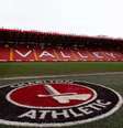 Polícia encontrou homem morto no The Valley, estádio do Charlton Athletic, em Londres - Foto: Divulgação/ Charlton Athletic / Jogada10