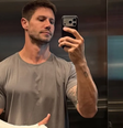 Jonas Sulzbach revela dificuldades após fraturar o braço durante férias na Argentina  Foto: Mais Novela
