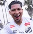 Rony é o novo reforço do Santos Foto: Rony é o novo reforço do Santos ( Raul Baretta/Santos FC) / Gávea News