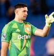 Dibu Martínez pode trocar o Aston Villa pelo Chelsea – Divulgação / AFA  Foto: Jogada10