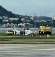 Avião saiu da pista no Aeroporto Santos Dumont nesta quinta-feira, 27, durante pouso; não há registros de feridos  Foto: Reprodução/Brasil Urgente