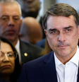 Relatório indica que relação entre Flávio Bolsonaro e Vorcaro não terminou na data divulgada por ele  Foto: Wilton Junior/Estadão Conteúdo