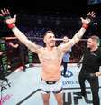 Tom Aspinall comemora vitória no UFC Londres   Foto: Divulgação/Twitter Oficial UFC / Esporte News Mundo