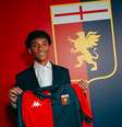 Robinho Jr. é o novo reforço do Genoa. Foto: Divulgação/Genoa / Esporte News Mundo