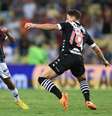 Galarza (#19) pelo Vasco, em clássico contra o Fluminense (  Foto: Dean Mouhtaropoulos/Getty Images / Esporte News Mundo
