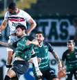 Maringá e Santa Cruz mediram forças na noite deste sábado (12), pela Série C do Brasileiro - Foto: Fernando Teramatsu / Maringá FC / Jogada10