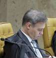 O relator do processo no STF sobre o Banco Master, André Mendonça (à esquerda), ao lado do juiz Alexandre de Moraes, em Brasília, 15 de setembro de 2026.  Foto: AFP - ROSINEI COUTINHO / RFI