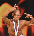 Toshisuke Kanazawa começou a competir na juventude e agora, aos 90 anos, segue na ativa  Foto: Reprodução/Instagram/@toshisuke.kanazawa