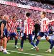 Grimaldo cobra pênalti com perfeição e supera Courtois –  Foto: Mateo Villalba Sanchez/Getty Images / Jogada10