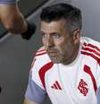 Paulo Pezzolano como técnico do Internacional   Foto: Ricardo Moreira/Getty Images / Esporte News Mundo