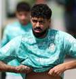 Foto: Barboza em treino do Palmeiras ( Cesar Greco/Palmeiras) / Gávea News