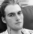 Presley Gerber deu valiosa contribuição à causa da saúde mental masculina ao comentar abertamente a respeito de seus transtornos psíquicos  Foto: Reprodução