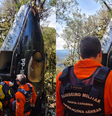Equipes de buscam encontram helicóptero que caiu em Santa Catarina  Foto: Corpo de Bombeiros de Santa Catarina