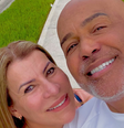 Rick e a esposa, Geralda Helena, no condomínio onde tinham casa em Orlando, nos EUA  Foto: Reprodução/Instagram