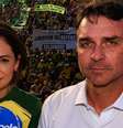 Michelle e Flávio Bolsonaro foram centro de reportagem publicada pela revista de fim de semana do 'Financial Times'; na foto, durante manifestação em outubro de 2025  Foto: Wilton Junior/Estadão / Estadão