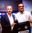 Foto: Reprodução - Legenda: Goleador no futebol italiano, Osvaldo está na UTI / Jogada10