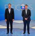 Os candidatos Fernando Haddad (PT) e Tarcísio de Freitas (Republicanos) no estúdio da TV Globo para participar do debate entre candidatos ao governo de São Paulo.   Foto: Globo/ Bob Paulino
