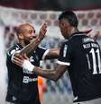 Jogadores do Remo comemoram gol em vitória contra o Bahia Foto: Samara Miranda/Remo / Esporte News Mundo