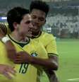 Pedro marca e recebe o abraço de Estêvão.  Foto: Reprodução / Jogada10