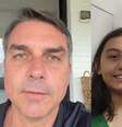 Flávio Bolsonaro mostra desenho que ganhou da irmã, Laura, filha de Jair Bolsonaro  Foto: Reprodução/Instagram