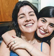 Tabata Amaral e a mãe, Reni, em foto publicada pela deputada em 2021  Foto: Reprodução/Facebook