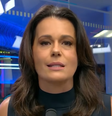 Âncora do Jornal da Band e Band News FM, Adriana Araújo se emociona ao falar sobre a atitude de Eduarda Campopiano  Foto: Reprodução / Band News FM via YouTube