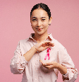 O Outubro Rosa reforça a importância da prevenção e dos cuidados com a saúde feminina  Foto: AYO Production | Shutterstock / Portal EdiCase