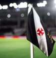 Foto: Bandeirinha de escanteio do Vasco ( Divulgação/Vasco) / Gávea News