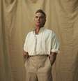 Robbie Williams virá ao Brasil pela primeira vez em 20 anos para show em São Paulo em outubro  Foto: Robbie Williams/Bonus Track/Divulgação / Estadão