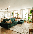 A primavera inspira mudanças simples na decoração que ajudam a transformar a percepção dos ambientes e deixá-los mais leves, acolhedores e funcionais, sem precisar de grandes obras Foto: Daniel Megias | Shutterstock / Portal EdiCase