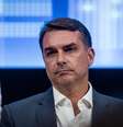 Flávio Bolsonaro receberia título de cidadão de Salvador, mas juíza avaliou que o momento escolhido para a homenagem poderiam comprometer a impessoalidade e interferir no segundo turno da eleição presidencial  Foto: Taba Benedicto/Estadão / Estadão