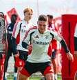 Atividade de preparação do Benfica antes de visitar o Omonia - Foto: Divulgação / Jogada10