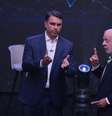 Lula e Flávio Bolsonaro durante debate Band/Estadão  Foto: Werther Santana/Estadão / Estadão