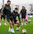 Atividade de preparação da Juve antes de receber o Rennes na Liga Europa - Foto: Divulgação / Jogada10