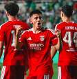 Pavlidis comemora o gol marcado no triunfo português no Chipre - Foto: Divulgação / Benfica / Jogada10