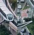 Um guindaste de grande porte caiu sobre a linha do monotrilho, em São Paulo, neste sábado (24) e foi atingido pelo trem próximo à estação Camilo Hadadd, da linha 15 prata.  Foto: Reprodução/TV Globo / Estadão
