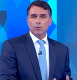 Flávio Bolsonaro (PL) durante o debate da TV Globo  Foto: Reprodução / Globo