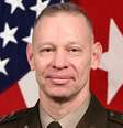 O Tenente-General do Exército dos EUA, Brett Sylvia, ex-Diretor de Estratégia, Planos e Políticas, J5, Estado-Maior Conjunto/Membro Sênior da Delegação dos Estados Unidos  Foto: Foto do Exército dos EUA por William Pratt