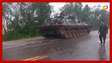 Exército usa blindado panzer para auxiliar trabalho de resgate em Santa Maria (RS)