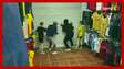 Empresário tranca bandidos dentro de loja durante assalto na Colômbia