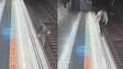 Homem é salvo por policial de folga após cair nos trilhos do metrô em Barcelona