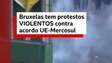 Agricultores jogam bomba de gás e batatas em policiais durante prostestos na Bélgica