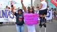No Dia da Mulher, protestos reúnem milhares de pessoas nas capitais 