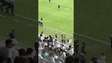 Torcida do Santos vaia e protesta após show do Coritiba no 1º tempo; Neymar sai de campo irritado