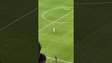 A reação de Neymar vendo o Santos levar mais uma finalização do Coritiba