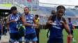 Olha esse carisma! Jogadores do Curaçao chegando para treinar