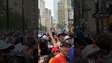 Multidão acompanha desfile dos Knicks em Nova York #shorts