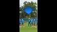 Clima leve! Neymar 'resenha' com Ancelotti durante treino em meio à expectativa por estreia #shorts