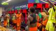 Jogadores da Costa do Marfim fazem festa no vestiário após classificação inédita ao mata-mata