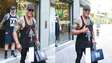 Dwayne Johnson, o The Rock, surpreende fãs ao falar português após treino em academia no Rio; veja